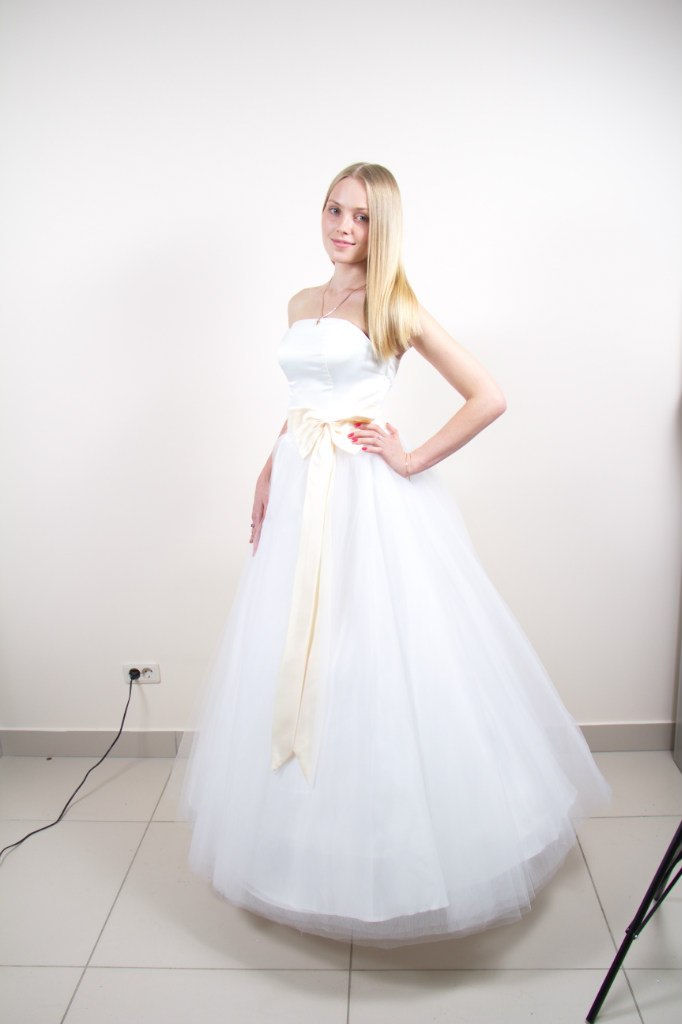 Свадебное платье с поясом Вероника