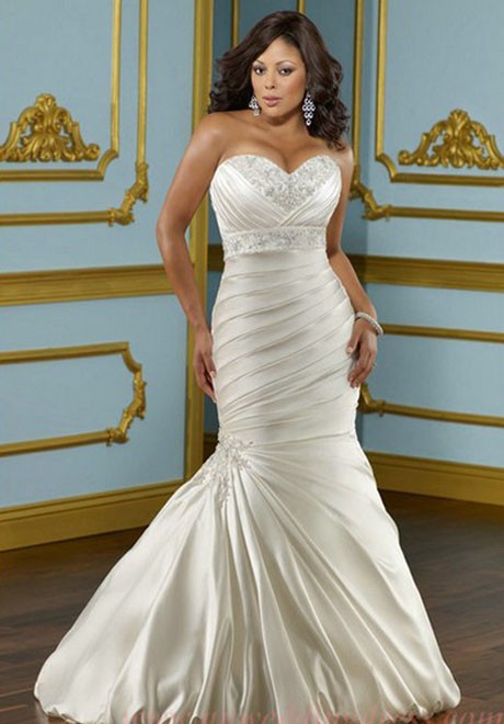 Свадебное платье королевских размеров «Рыбка»
